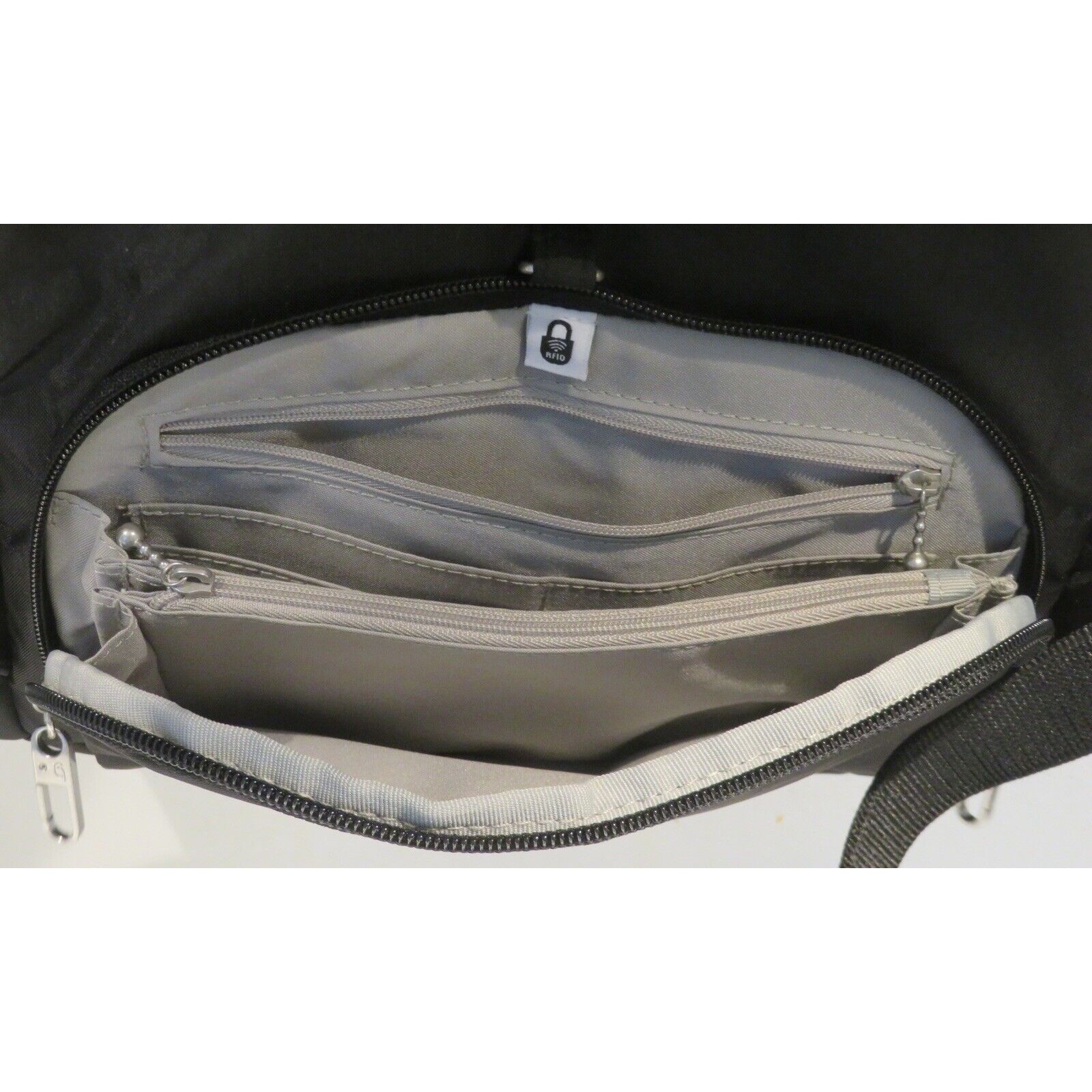 thumbnail image 2 of The 8 Best Anti-theft Backpacks, Tested And Reviewed 2 of 9